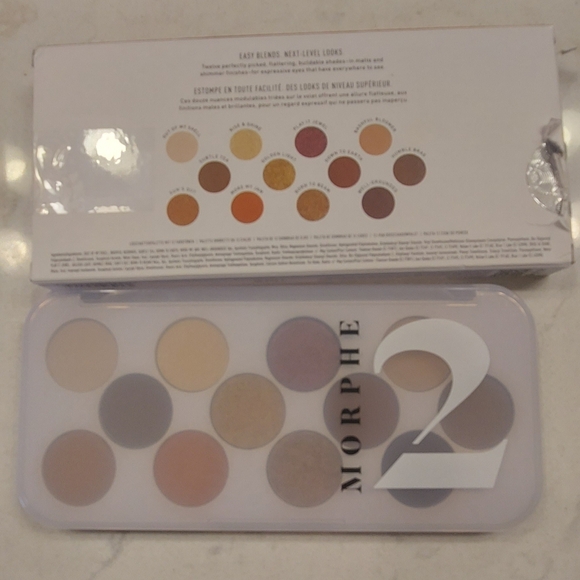 Morphe 2 Ready For Anything Eyeshadow Palette - Picture 9 of 10